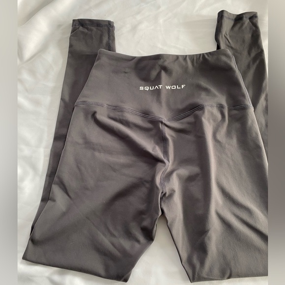 SQUAT WOLF HERA HIGH-WAISTED LEGGINGS - CHARCOAL - Picture 12 of 14